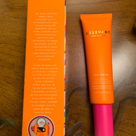 NIB Relevant One & Done - Everyday Cream - SPF 40 - Picture 4 of 4